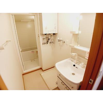 エミネンス　リミテッド 201【管理NO：1-014851401-02010】 ★家具家電は申し込み後に搬入しますの物件画像