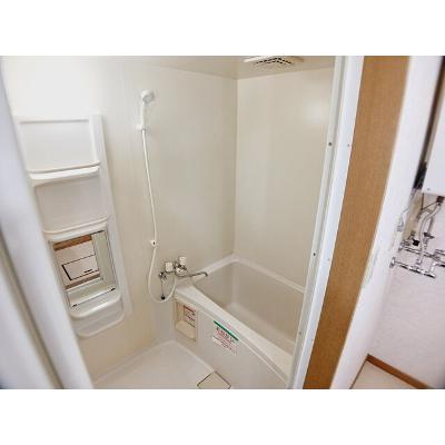コリーヌ．ビラ 102【管理NO：1-011440301-01020】 ★家具家電は申し込み後に搬入しますの物件画像