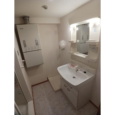 シャトー　グラース 301【管理NO：1-013008401-03010】 ★家具家電は申し込み後に搬入しますの物件画像