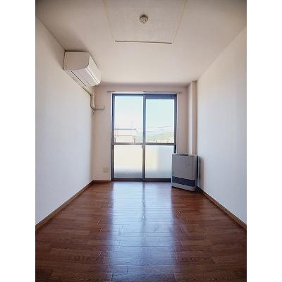 ノイ　自由ケ丘 202【管理NO：1-009601401-02020】 ★家具家電は申し込み後に搬入しますの物件画像