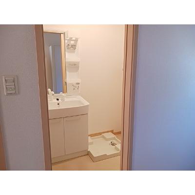 タピオラ 103【管理NO：1-015545301-01030】 ★家具家電は申し込み後に搬入します★の物件画像