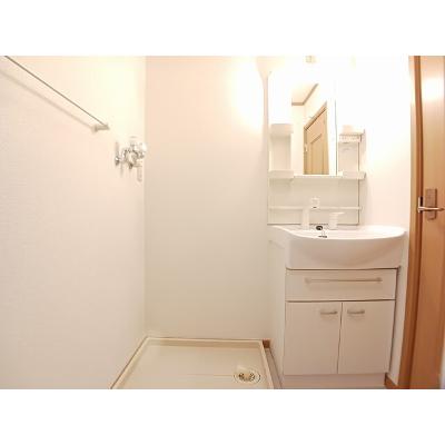 ベルソレイユ弐番館 201【管理NO：1-013270502-02010】 ★家具家電は申し込み後に搬入しますの物件画像