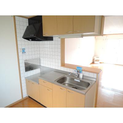 ポンピエール 101【管理NO：1-012034101-01010】 ★家具家電は申し込み後に搬入します★の物件画像