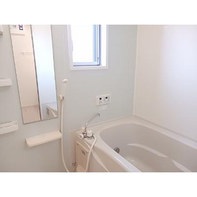 フル－ル　ドゥ　スリジェ 203【管理NO：1-019139401-02030】 ★家具家電は申し込み後に搬入しますの物件画像