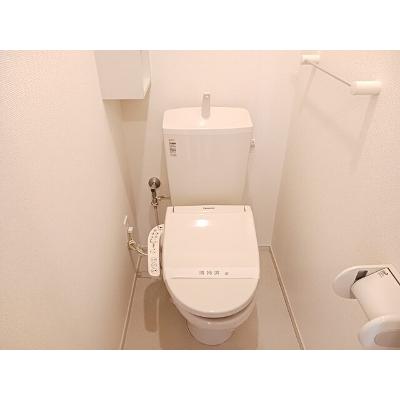フル－ル　ドゥ　スリジェ 203【管理NO：1-019139401-02030】 ★家具家電は申し込み後に搬入しますの物件画像
