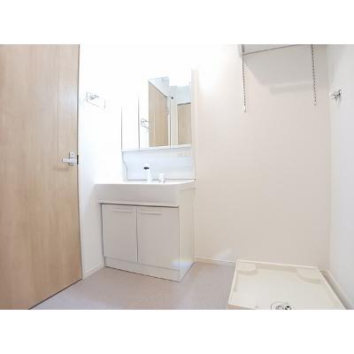 レガリア駅東 203【管理NO：1-028769601-02030】 ★家具家電は申し込み後に搬入します★ ★2026年10月上旬入居可能★の物件画像