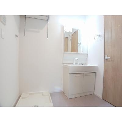 レガリア駅東 201【管理NO：1-028769601-02010】 ★家具家電は申し込み後に搬入します★ ★2026年10月上旬入居可能★の物件画像