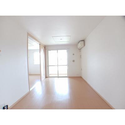 カーサ　フルジェンテⅠ 204【管理NO：1-016852401-02040】 ★家具家電は申し込み後に搬入します★ ★2026年11月上旬入居可能★の物件画像