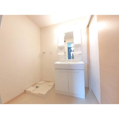 カスミン 201【管理NO：1-015676601-02010】 ★家具家電は申し込み後に搬入します★の物件画像