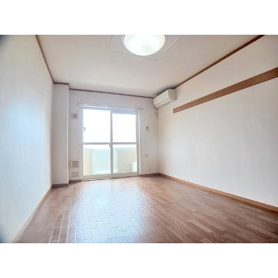 ウイスタプラス 101【管理NO：1-012831601-01010】 ★家具家電は申し込み後に搬入します★の物件画像