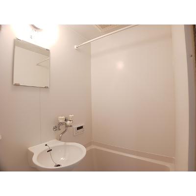 ウイスタプラス 101【管理NO：1-012831601-01010】 ★家具家電は申し込み後に搬入します★の物件画像