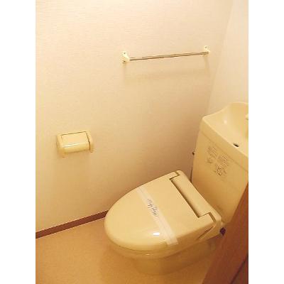 エトワール 102【管理NO：1-011710401-01020】 ★家具家電は申し込み後に搬入します★の物件画像