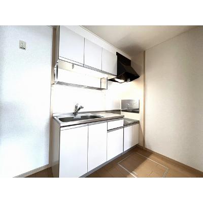 ウィンディＢ 102【管理NO：1-015825302-01020】 ★家具家電は申し込み後に搬入します★の物件画像