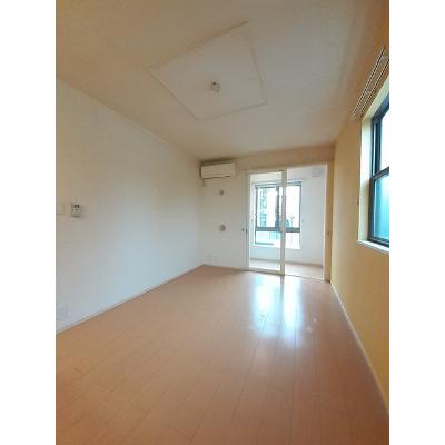 アドバンス　輝 101【管理NO：1-020318201-01010】 ★家具家電は申し込み後に搬入しますの物件画像
