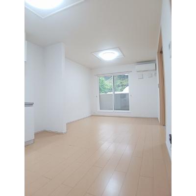 ガーデンハウス・ＭＫ 202【管理NO：1-018237201-02020】 ★家具家電は申し込み後に搬入します★の物件画像