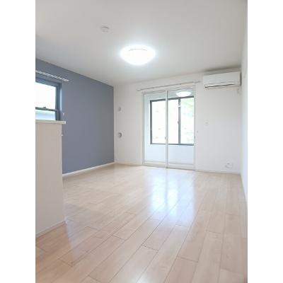 パーシモンズ・ハーモニー 101【管理NO：1-022535001-01010】 ★家具家電は申し込み後に搬入します★の物件画像