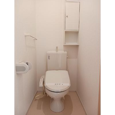 ヴァルト 302【管理NO：1-018749201-03020】 ★家具家電は申し込み後に搬入します★の物件画像