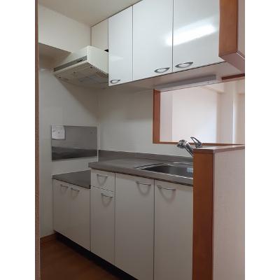 Ｃｏｎ　Ｂｒｉｏ 207【管理NO：1-014966601-02070】 ★家具家電は申し込み後に搬入しますの物件画像