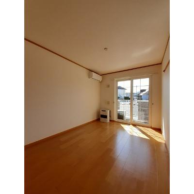 ラフレシールスクエアＡ 102【管理NO：1-012667901-01020】 ★家具家電は申し込み後に搬入します★の物件画像