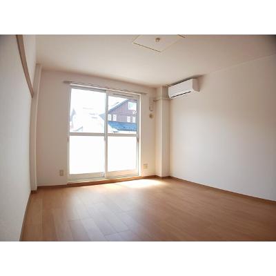 ジュネスアメリア 103【管理NO：1-011161701-01030】 ★家具家電は申し込み後に搬入します★の物件画像