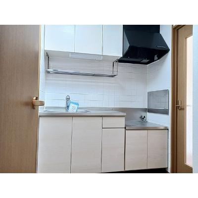 ジュネスアメリア 103【管理NO：1-011161701-01030】 ★家具家電は申し込み後に搬入します★の物件画像