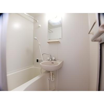 ジュネスアメリア 103【管理NO：1-011161701-01030】 ★家具家電は申し込み後に搬入します★の物件画像