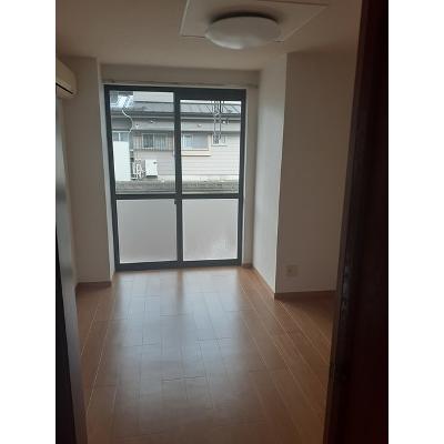 サンハイム・タニムラ 103【管理NO：1-007790101-01030】 ★家具家電は申し込み後に搬入します★の物件画像