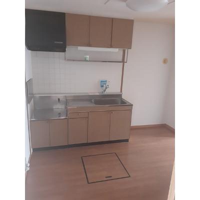 サンハイム・タニムラ 103【管理NO：1-007790101-01030】 ★家具家電は申し込み後に搬入します★の物件画像