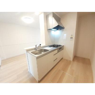 フォルトーナⅢ 103【管理NO：1-027310701-01030】 ★家具家電は申し込み後に搬入します★の物件画像