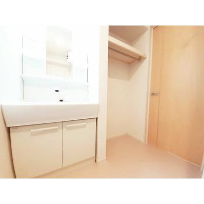 グリュック 203【管理NO：1-021677001-02030】 ★家具家電は申し込み後に搬入します★の物件画像