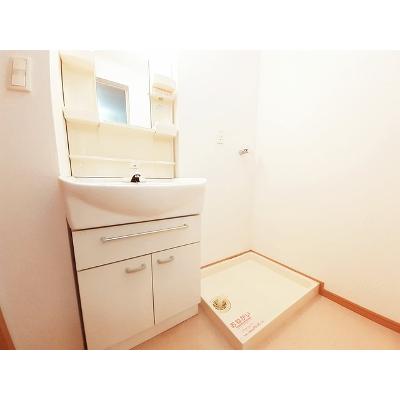ベル　シャトーⅠ 102【管理NO：1-013580902-01020】 ★家具家電は申し込み後に搬入します★の物件画像