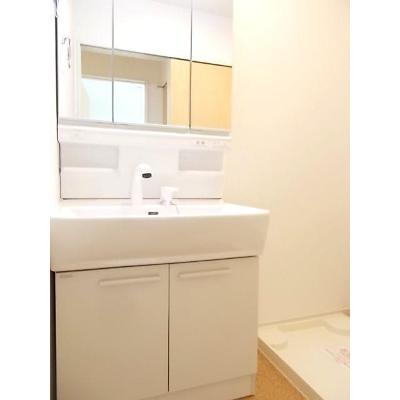 ミナ・キートスⅢ 201【管理NO：1-024042202-02010】 ★家具家電は申し込み後に搬入します★の物件画像