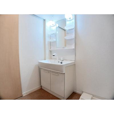 アルモニーＢ 203【管理NO：1-021366002-02030】 ★家具家電は申し込み後に搬入します★ ★2026年10月下旬入居可能★の物件画像