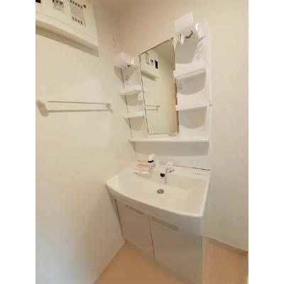 Ｐｅａｃｅ 202【管理NO：1-021153301-02020】 ★家具家電は申し込み後に搬入します★の物件画像