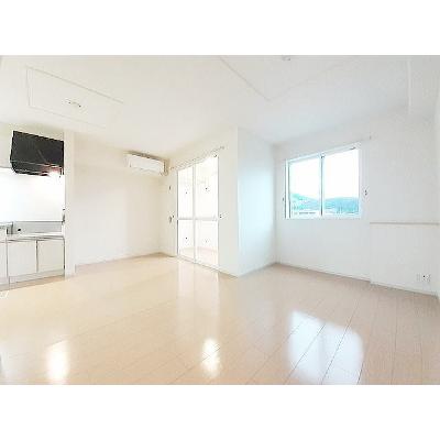 ソレイユ・フルールⅠ 103【管理NO：1-018975301-01030】 ★家具家電は申し込み後に搬入します★ ★2026年08月中旬入居可能★の物件画像