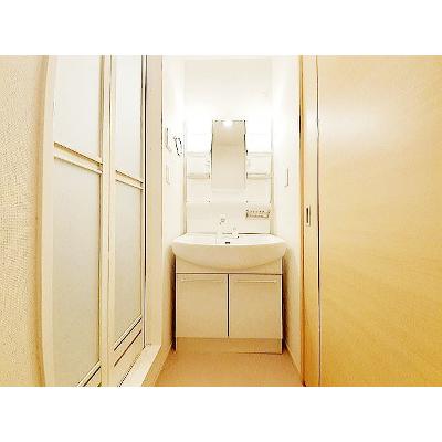 ソレイユ・フルールⅠ 103【管理NO：1-018975301-01030】 ★家具家電は申し込み後に搬入します★ ★2026年08月中旬入居可能★の物件画像