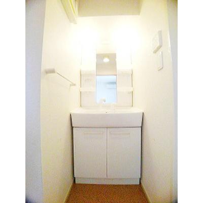 アーバンシャトー 204【管理NO：1-017746901-02040】 ★家具家電は申し込み後に搬入します★ ★2026年08月上旬入居可能★の物件画像