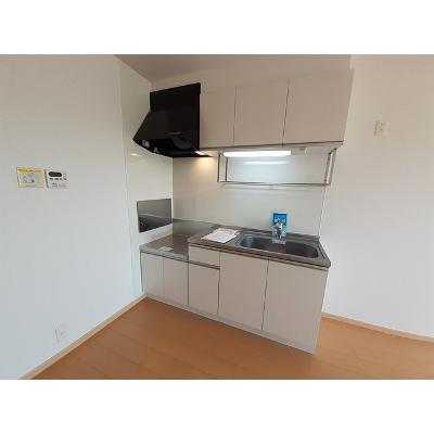 ビッグ　シャトーＥ 201【管理NO：1-016392301-02010】 ★家具家電は申し込み後に搬入します★の物件画像