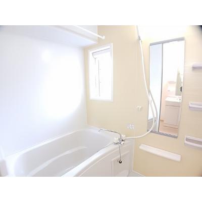 ビッグ　シャトーＥ 102【管理NO：1-016392301-01020】 ★家具家電は申し込み後に搬入します★の物件画像