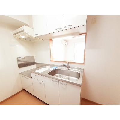 プルミエール２ 202【管理NO：1-014668602-02020】 ★家具家電は申し込み後に搬入します★ ★2026年10月下旬入居可能★の物件画像