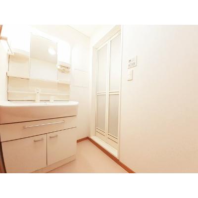 プルミエール２ 202【管理NO：1-014668602-02020】 ★家具家電は申し込み後に搬入します★ ★2026年10月下旬入居可能★の物件画像