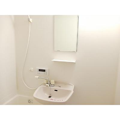 グリーンコート 201【管理NO：1-010140801-02010】 ★家具家電は申し込み後に搬入します★ ★2026年10月中旬入居可能★の物件画像