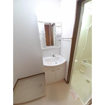 プリムローズ 101【管理NO：1-010510701-01010】 ★家具家電は申し込み後に搬入しますの物件画像