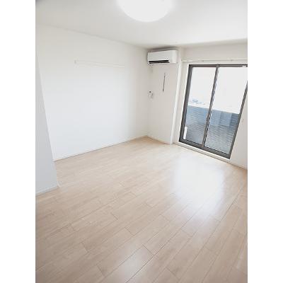 ベルサピーⅤ 102【管理NO：1-023817601-01020】 ★家具家電は申し込み後に搬入します★の物件画像
