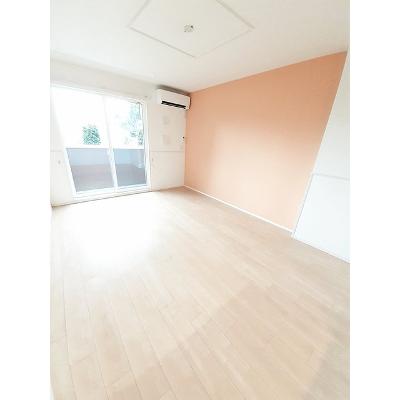 クワルツ・ド・ロッシュ奏 103【管理NO：1-021526801-01030】 ★家具家電は申し込み後に搬入します★の物件画像
