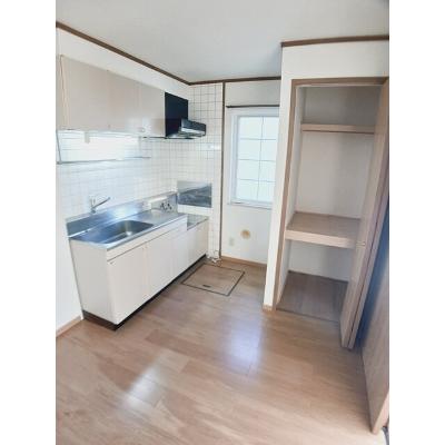シュベリュール 103【管理NO：1-007781601-01030】 ★家具家電は申し込み後に搬入します★の物件画像