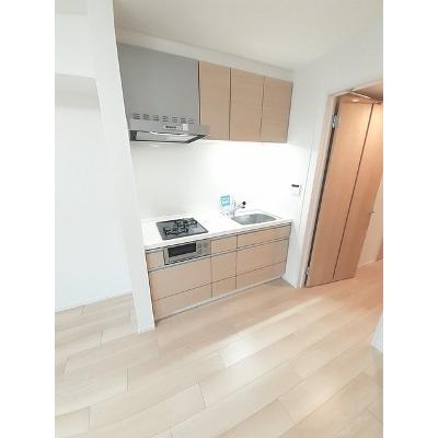アジュール　パル 202【管理NO：1-026157701-02020】 ★家具家電は申し込み後に搬入します★の物件画像