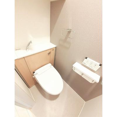 アジュール　パル 202【管理NO：1-026157701-02020】 ★家具家電は申し込み後に搬入します★の物件画像