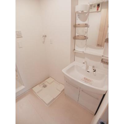 イーハトーブ　Ⅰ 102【管理NO：1-020030301-01020】 ★家具家電は申し込み後に搬入します★の物件画像