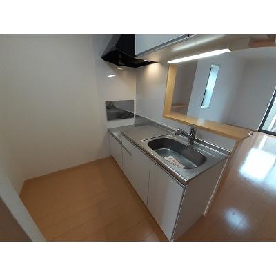 セレノ・カーサ 101【管理NO：1-018497301-01010】 ★家具家電は申し込み後に搬入します★の物件画像